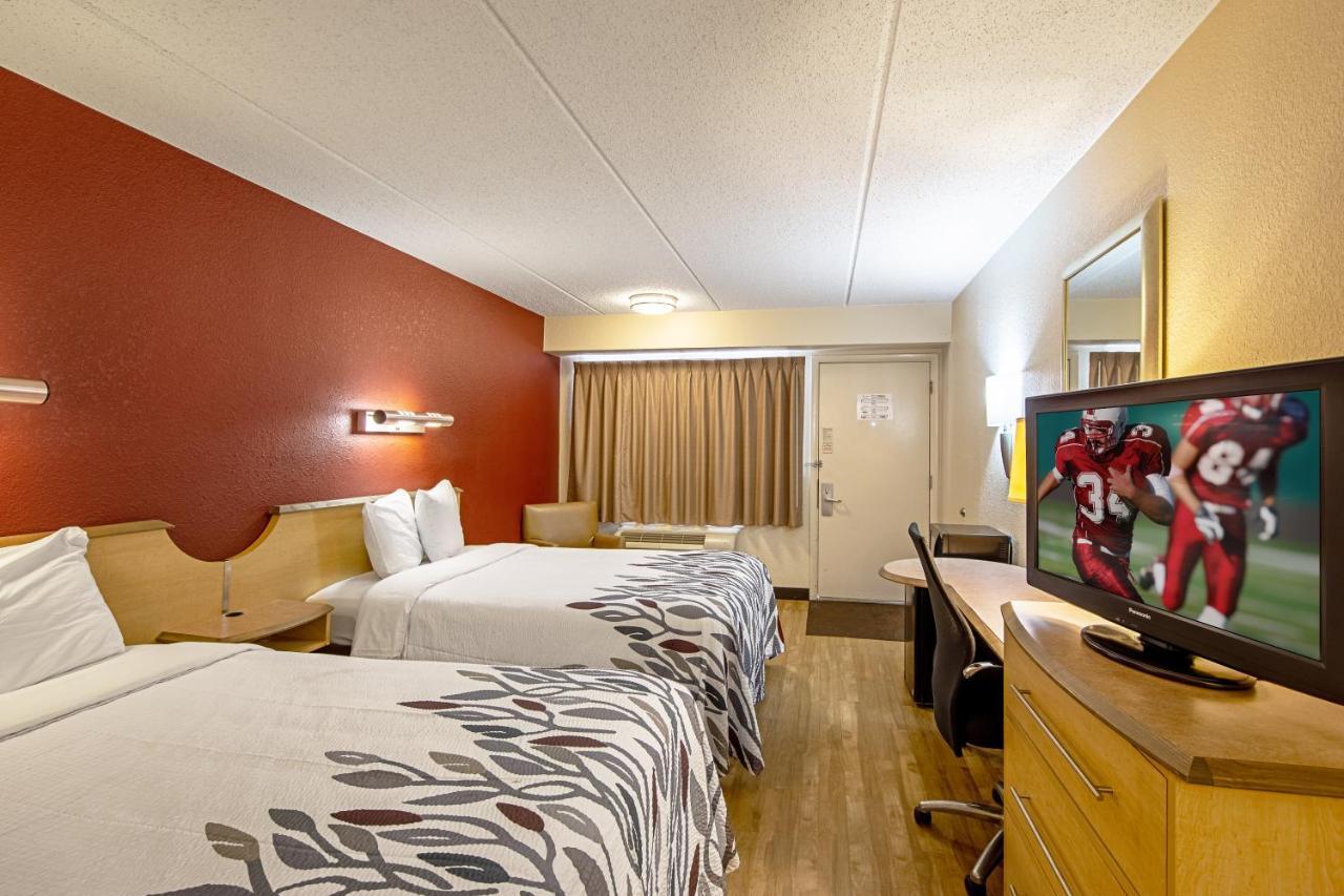 Motel Red Roof - New Haven 2*